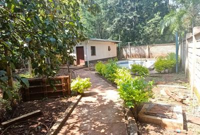 10 Bed House with En Suite at Lavington