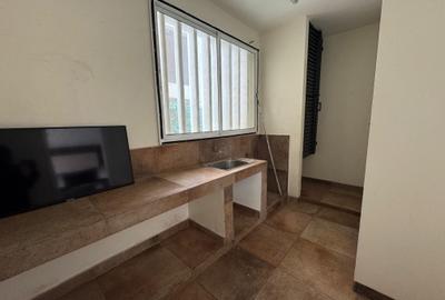 Serviced 3 Bed Apartment with En Suite in Riverside - 3