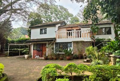 3 Bed Townhouse with En Suite at Lavington