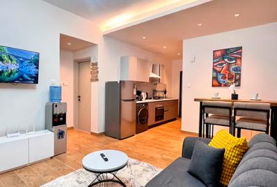 Studio Apartment with Swimming Pool in Kilimani - 3