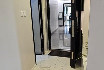 2 Bed Apartment with En Suite in Kilimani - 4