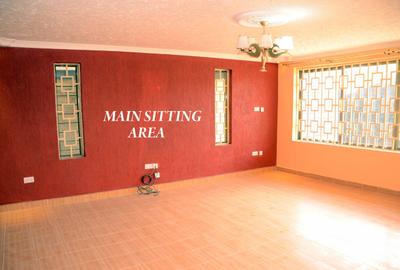 4 Bed House with En Suite at Membley - 2