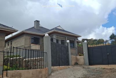 3 Bed House with En Suite in Ngong