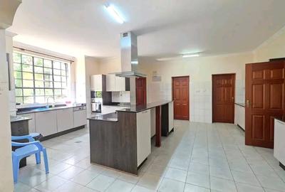 4 Bed House with En Suite at Kitisuru - 4