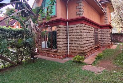 5 Bed Villa with En Suite in Lavington - 2