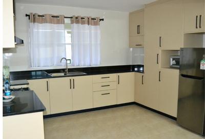Serviced Studio Apartment with Swimming Pool in Lavington - 3