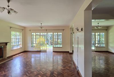 5 Bed Townhouse with En Suite in Lavington