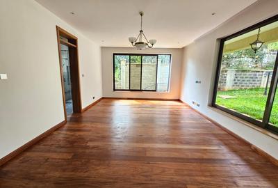 5 Bed Villa with En Suite in Loresho