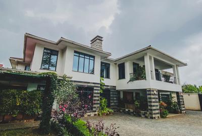5 Bed Townhouse with En Suite at Hillcrest
