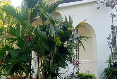 4 Bed House in Runda - 3