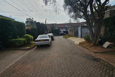 4 Bed Townhouse with En Suite at Lavington