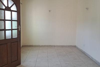 4 Bed Townhouse with En Suite in South C - 4