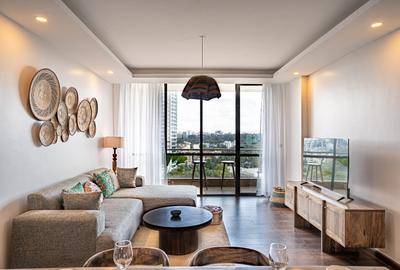 Furnished 3 Bed Apartment with En Suite in Brookside