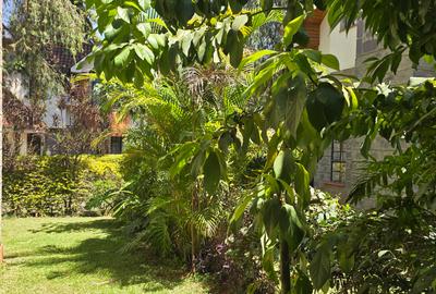 4 Bed Townhouse with En Suite in Lavington - 2