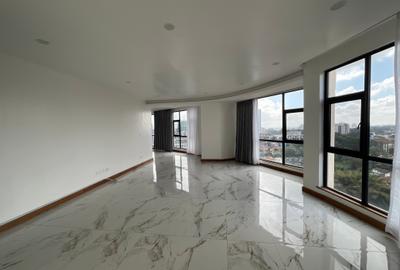 4 Bed Apartment with En Suite at Lantana Road - 3