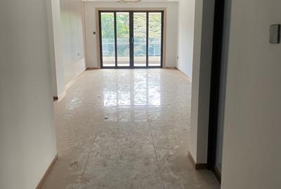 2 Bed Apartment with En Suite in Riverside - 3