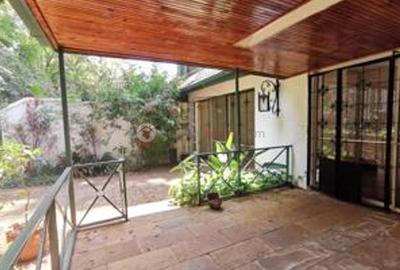 4 Bed Townhouse with En Suite at Kileleshwa