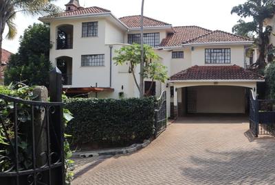 4 Bed Townhouse with En Suite at Off Lower Kabete