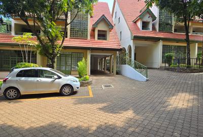 4 Bed Townhouse with En Suite in Lavington - 2