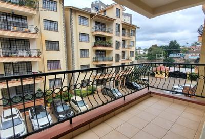 2 Bed Apartment with En Suite at Lavington