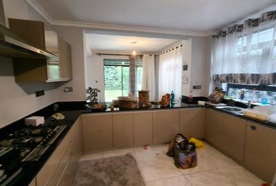 3 Bed Townhouse with En Suite in Kiambu Road - 2