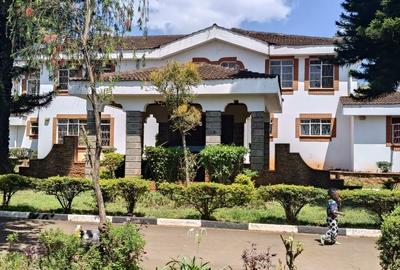 5 Bed Townhouse with En Suite at Runda Mimosa - Kiambu Road