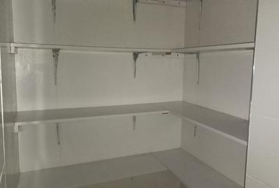 3 Bed Apartment with En Suite in Kileleshwa