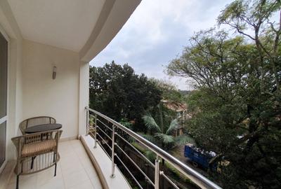 Serviced 2 Bed Apartment with En Suite at Brookside