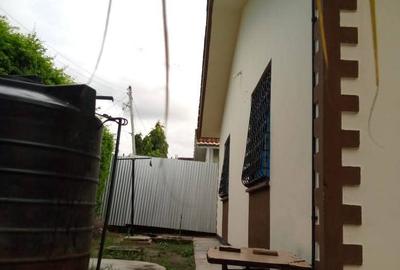 2 Bed House with En Suite at Bamburi - 4