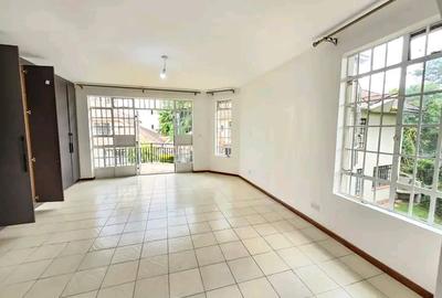 4 Bed Townhouse with En Suite in Westlands Area - 3