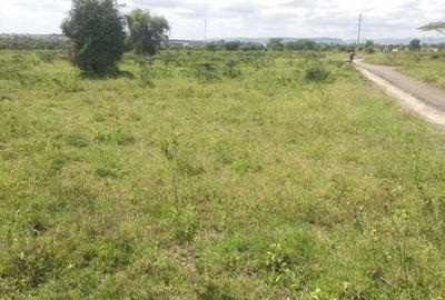 Land in Kitengela - 2