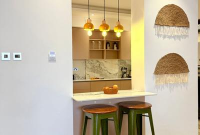 Furnished 2 Bed Apartment with En Suite in Brookside - 2