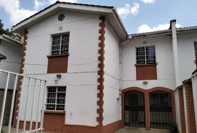 5 Bed Townhouse for Rent in Lavington