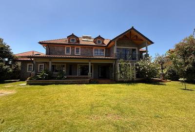 5 Bed Townhouse with En Suite in Karen