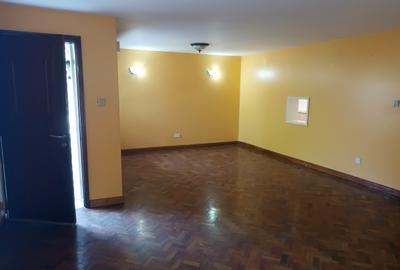 4 Bed Townhouse with En Suite at Kilimani Estate Nairobi