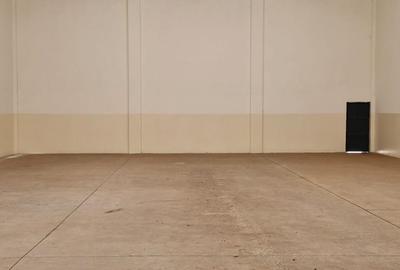 600 ft² Warehouse with Backup Generator in Ruiru - 3