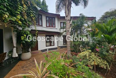 2 Bed House with En Suite in Runda