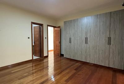 6 Bed Townhouse with En Suite in Loresho