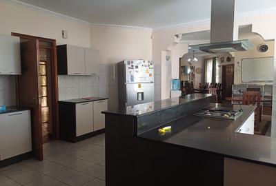 4 Bed House with En Suite at New Kitisuru