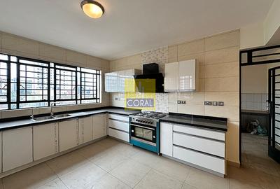 4 Bed Apartment in Parklands - 2