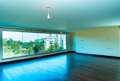 5 Bed Townhouse with En Suite in General Mathenge