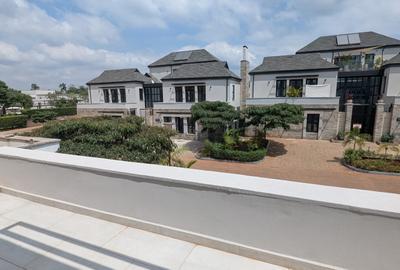4 Bed Townhouse with En Suite in Runda