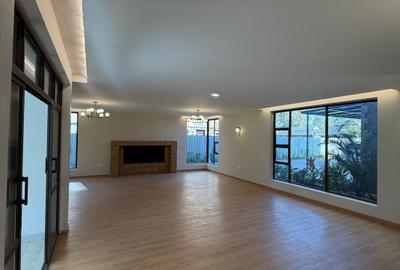 6 Bed Townhouse with En Suite in Karen