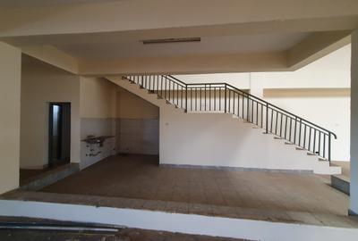 9,800 ft² Warehouse with Service Charge Included at Baba Dogo Rd - 3
