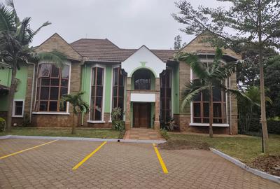 5 Bed Townhouse with En Suite in Runda - 3