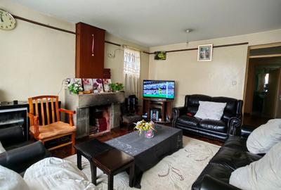 4 Bed Townhouse with En Suite at Near Boma Hotel - 4