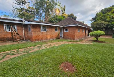 4 Bed House with En Suite in Muthaiga