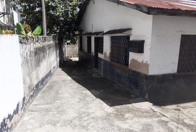 0.125 ac Commercial Land at Haile Selassie