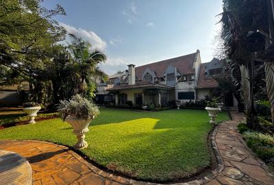 5 Bed House with En Suite in Muthaiga