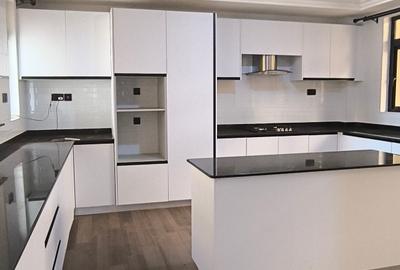 5 Bed Villa with En Suite in Ruiru - 4